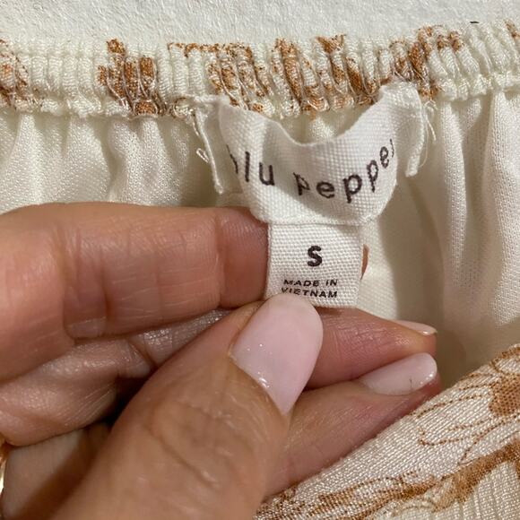 Blu Pepper Cream Floral Puff Sleeve Fit & Flare Mini Dress Sz S - Picture 5 of 12